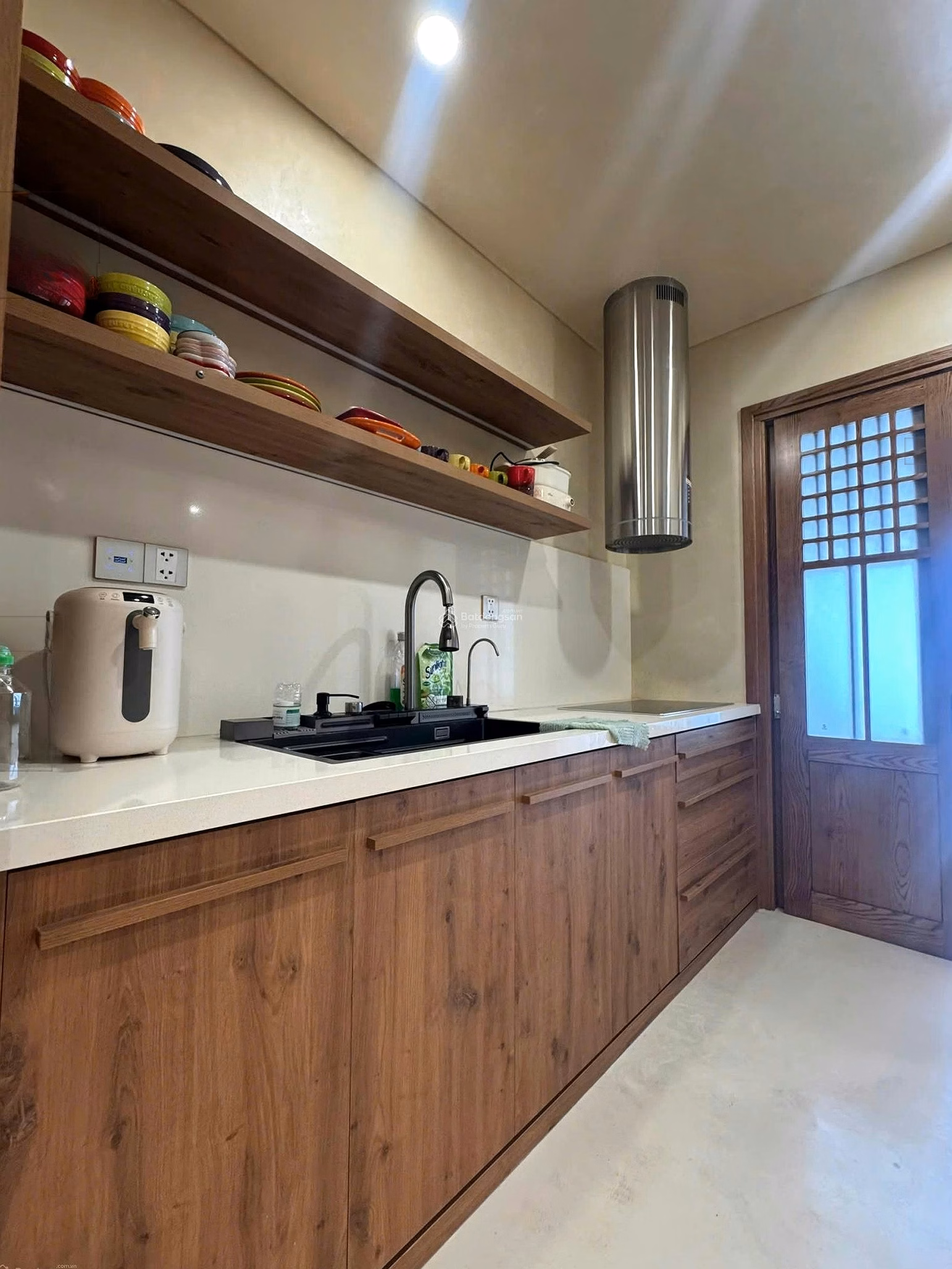 LUXURY APARTMENT FOR RENT CT1 REVERSIDE LUXURY