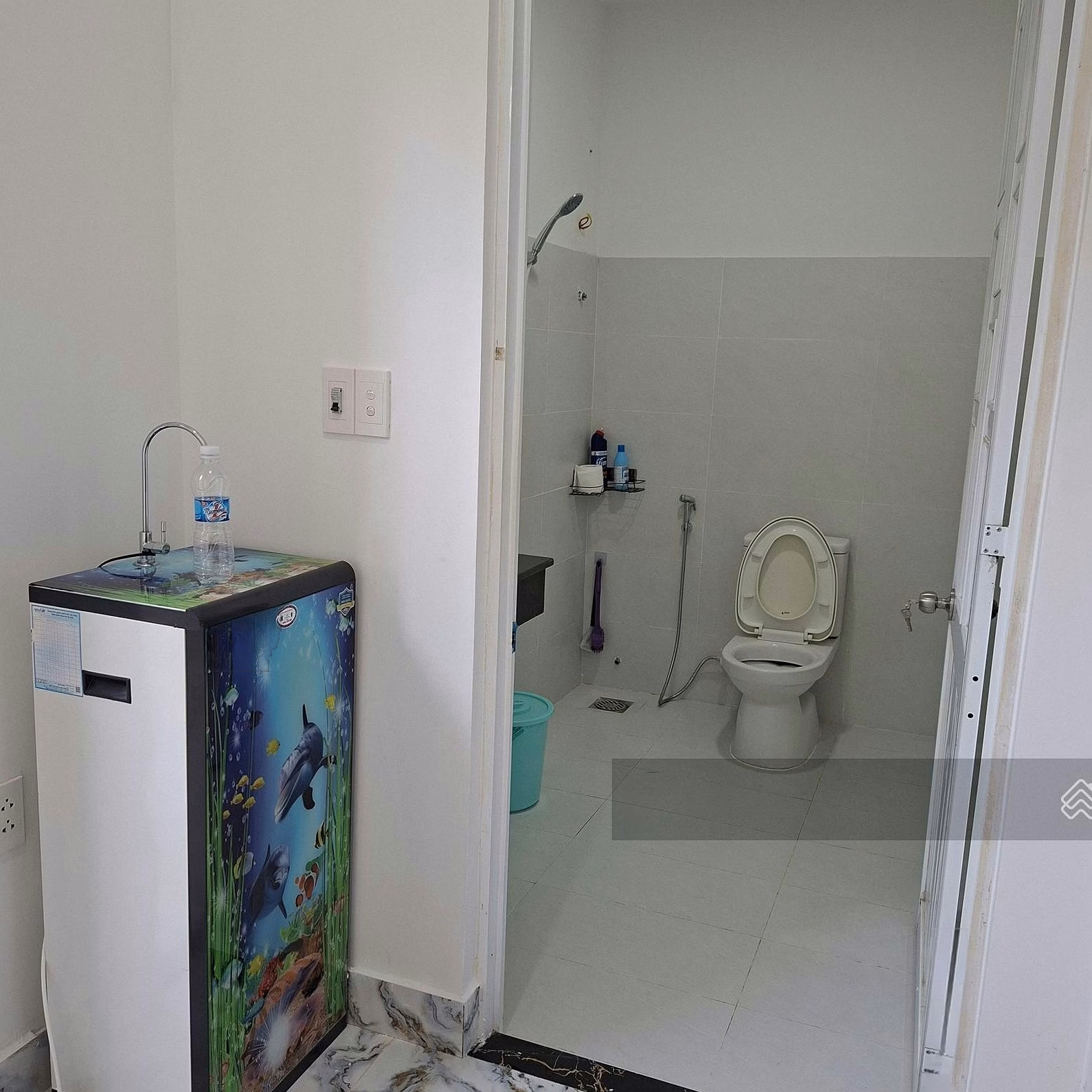 Ton Dan car house for rent - 2 bedrooms - fully furnished - near the bus station