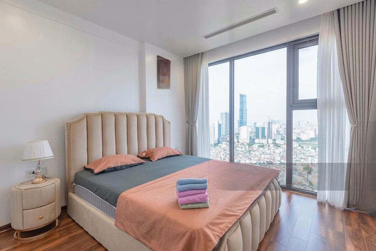 Many apartments for rent at Discovery Complex, 2 - 3 - 4 Bedrooms, from 16 million, with Slot. Contact 0,971,342,965