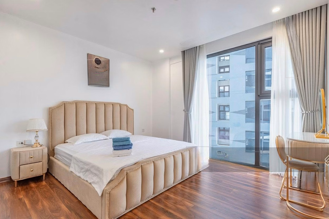 Many apartments for rent at Discovery Complex, 2 - 3 - 4 Bedrooms, from 16 million, with Slot. Contact 0,971,342,965