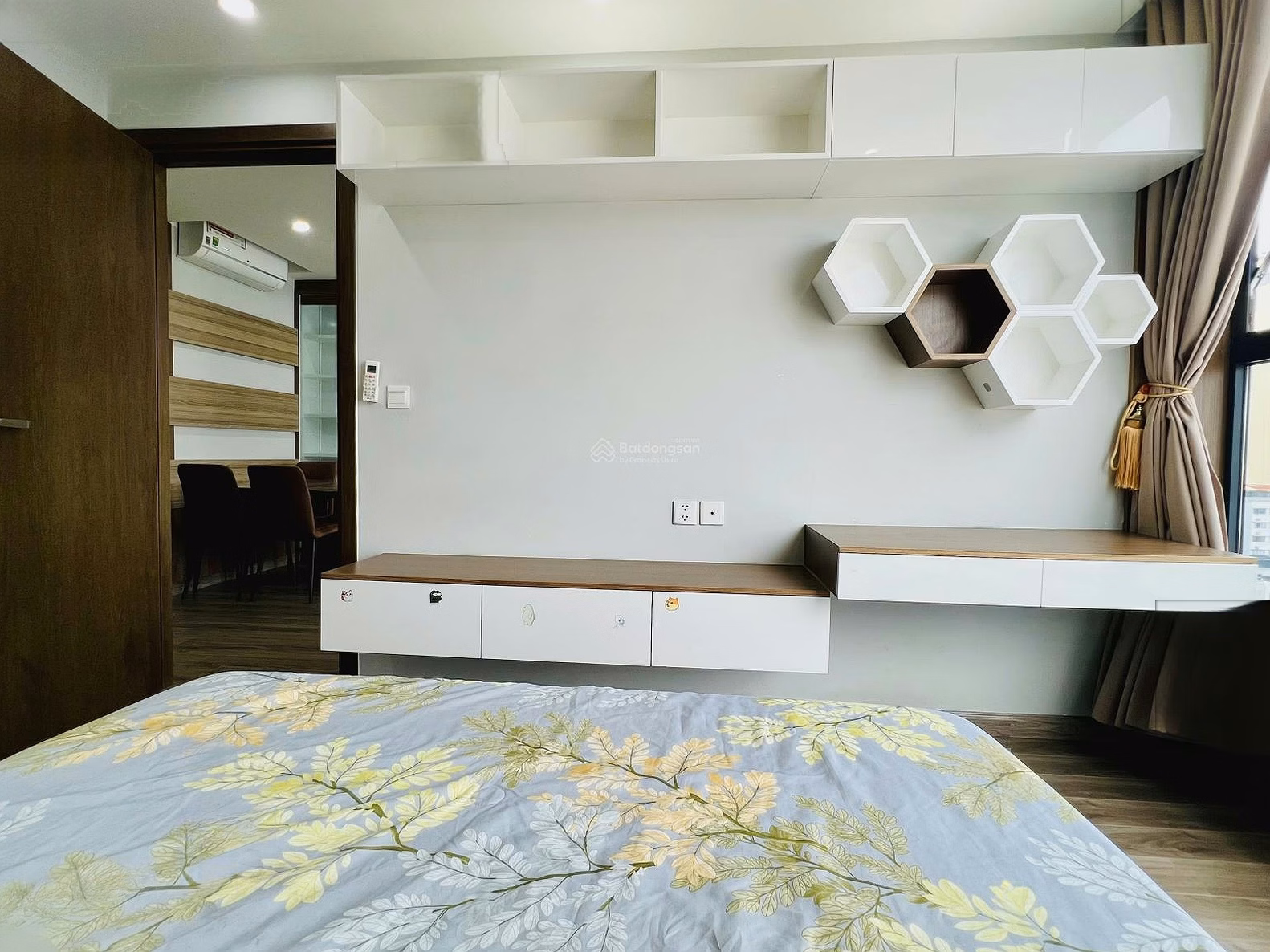 Quick sale of 2 bedroom apartment HUD Building Nha Trang. Long-term ownership, fully furnished