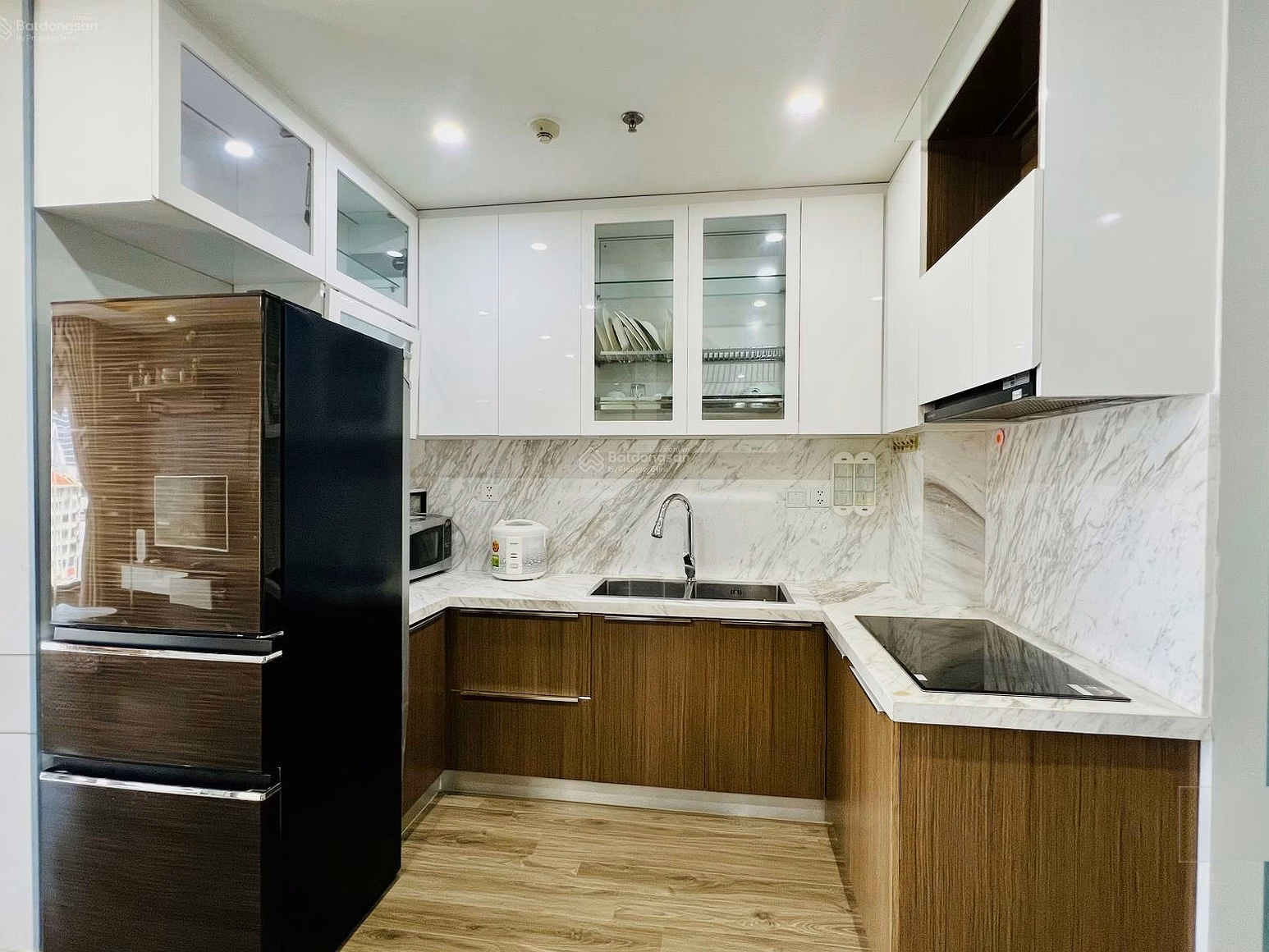 Quick sale of 2 bedroom apartment HUD Building Nha Trang. Long-term ownership, fully furnished