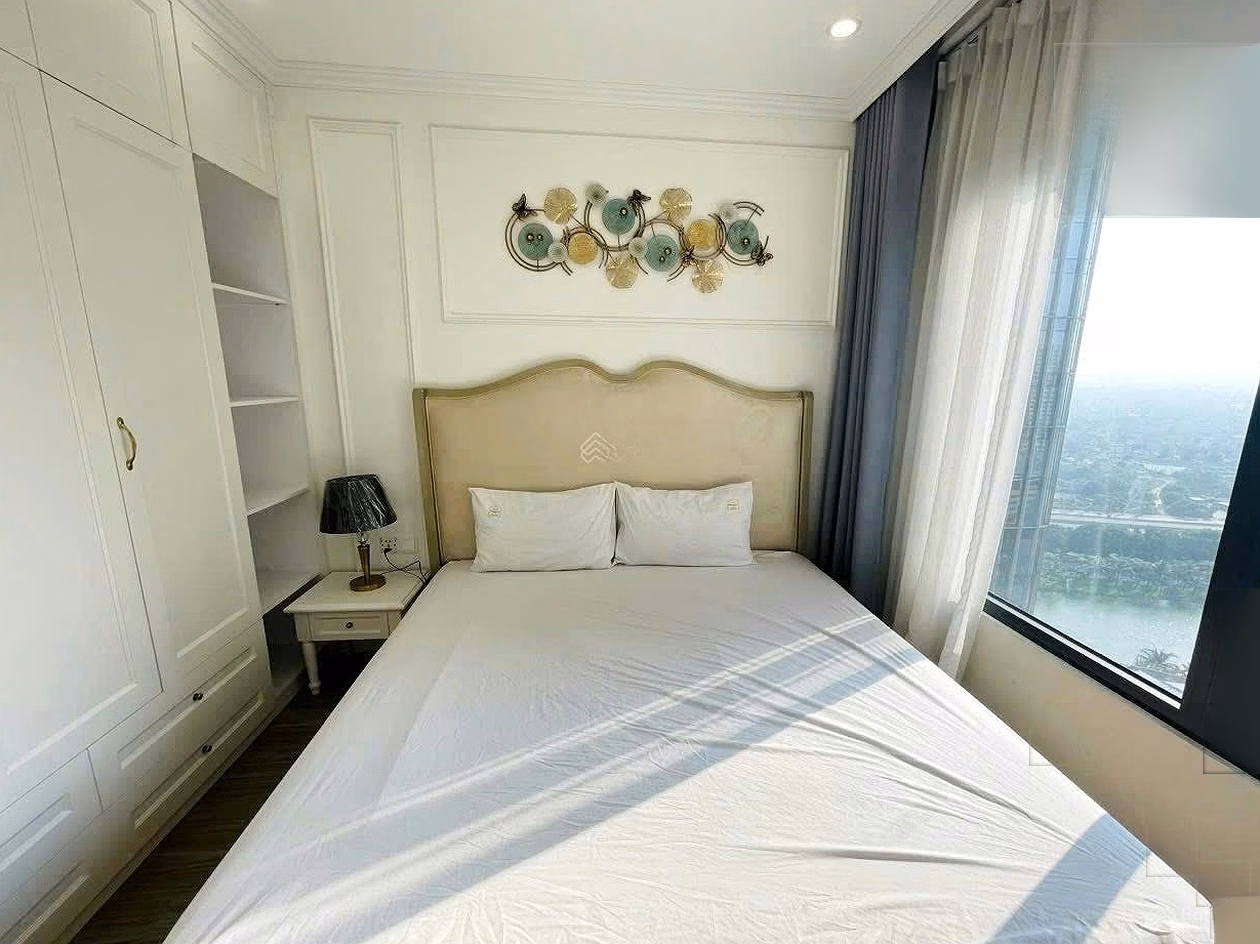 3 bedrooms, 2 bathrooms for rent at S2.18 Vinhomes Ocean Park, price 13 million/month near Technopark and Vinuni