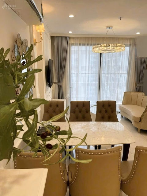 3 bedrooms, 2 bathrooms for rent at S2.18 Vinhomes Ocean Park, price 13 million/month near Technopark and Vinuni