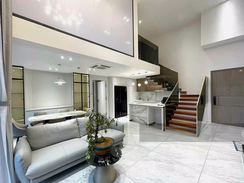 Duplex 3 bedrooms for rent at The Opera Residence, 115 million/month