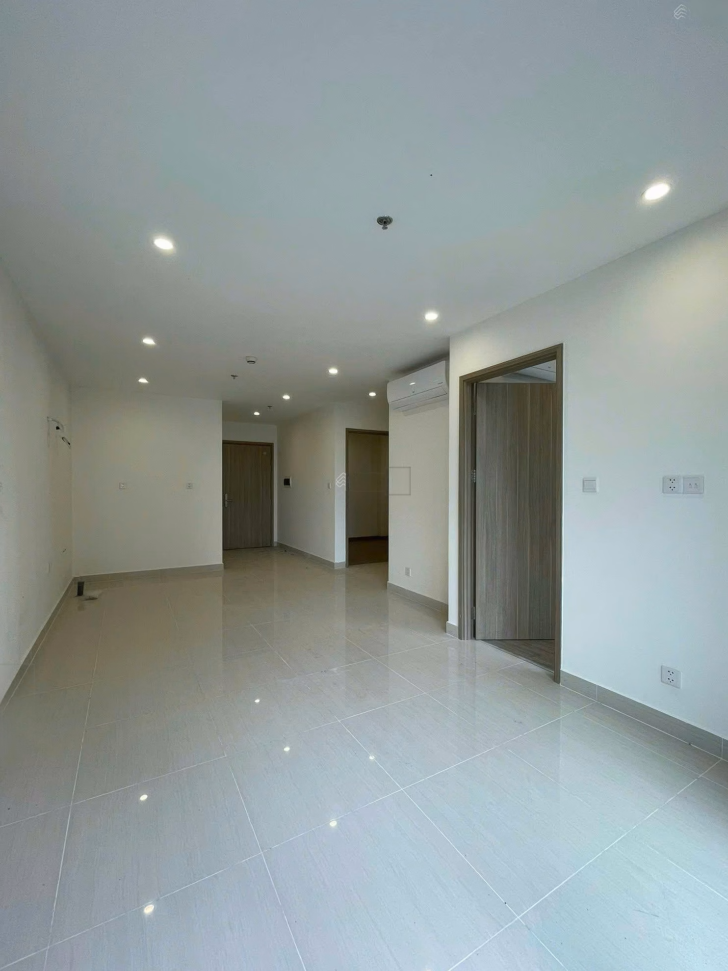 EXCLUSIVE FUND 99+ ORIGAMI APARTMENTS - EXTREMELY DEEP 25% OFF, BEAUTIFUL VIEW - RED BOOK***