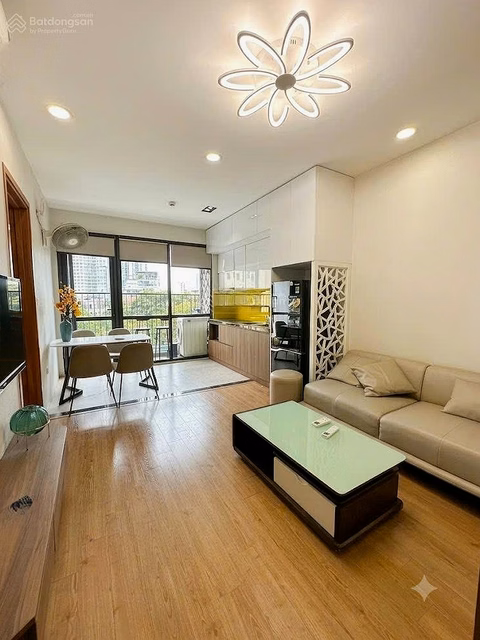 Thuy Iris Garden apartment for rent with 2 bedrooms - 2 bathrooms - 66m2 - rental price only 12 million/month, come in right away