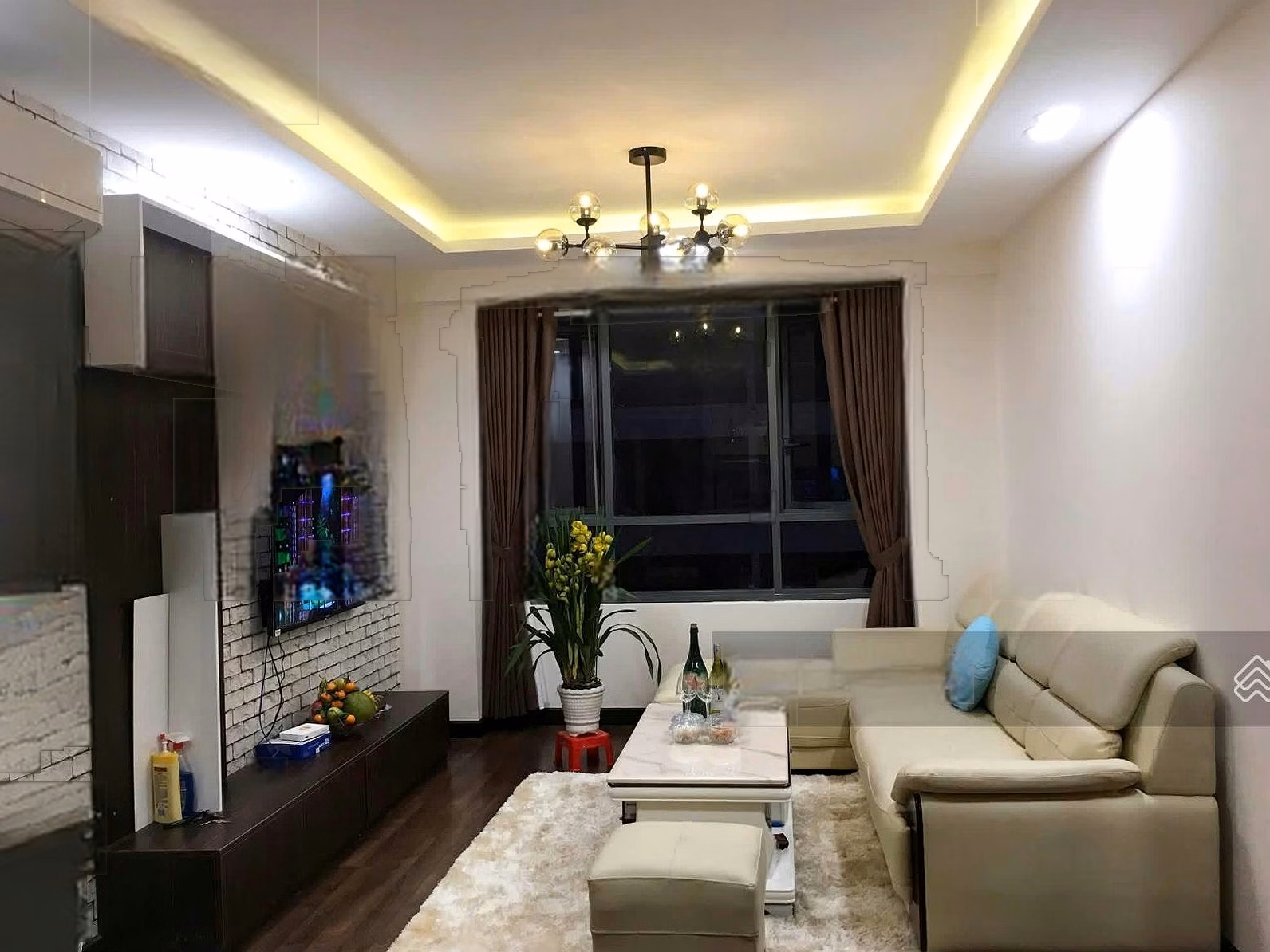 Super rare hot item at The Gold View, beautiful, luxurious, new designed 2 bedroom apartment designed by the owner himself