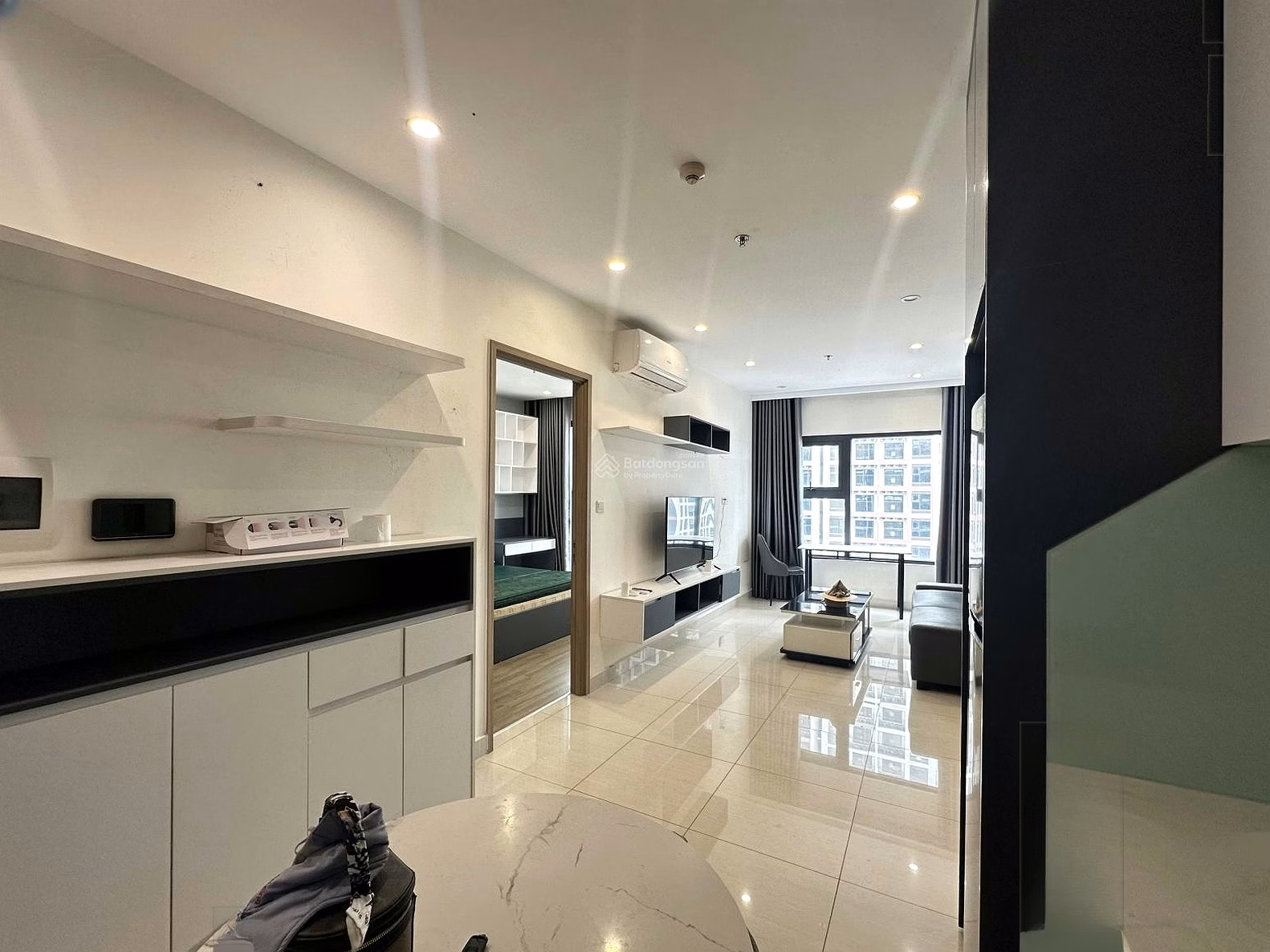 I need to rent a 62m2 2n2vs apartment immediately, fully furnished, new house, fully furnished, beautiful furniture, move in immediately