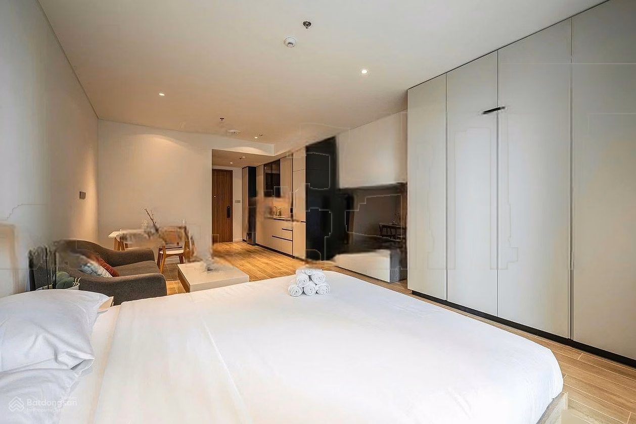 JAMIE: SELLING RARE STUDIO THE CREST METROPOLE - SAIGON RIVER VIEW - DISTRICT 1 - BA SON BRIDGE - PRICE 14 BILLION