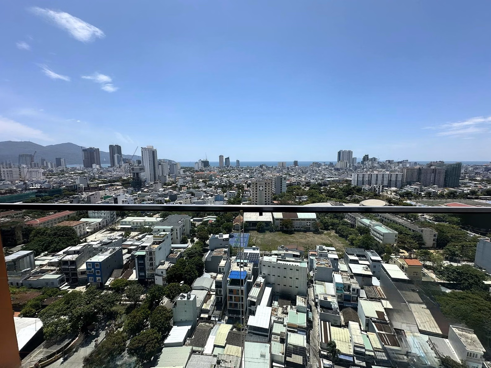 Super rare duplex studio apartment at Sun Ponte Residence only 2x million / month