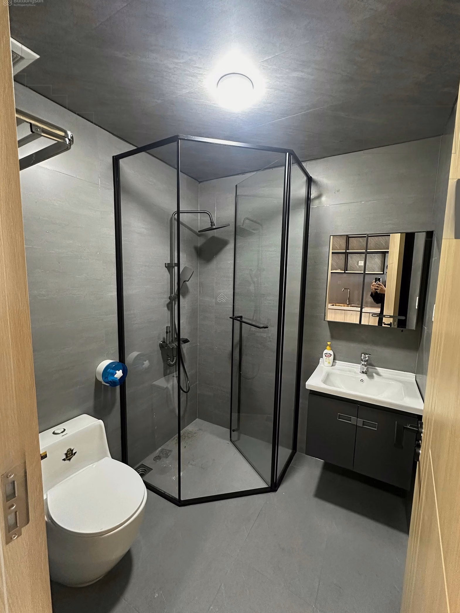 Super rare duplex studio apartment at Sun Ponte Residence only 2x million / month