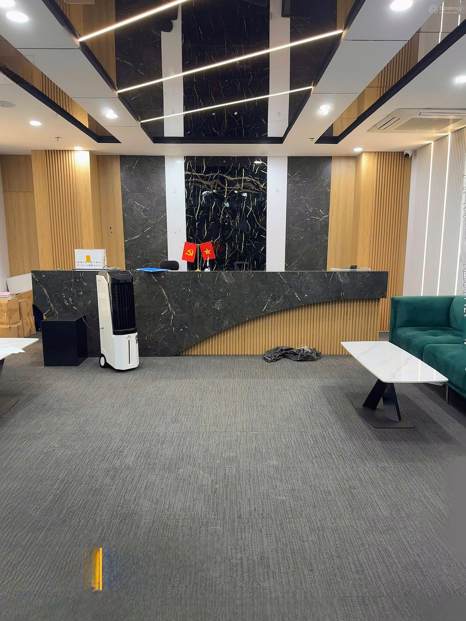 Grade B office for rent 224m², 201 Truong Chinh, Thanh Xuan