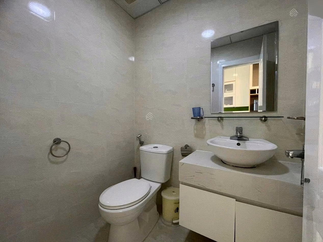2 bedroom apartment for rent in Muong Thanh 04 Tran Phu