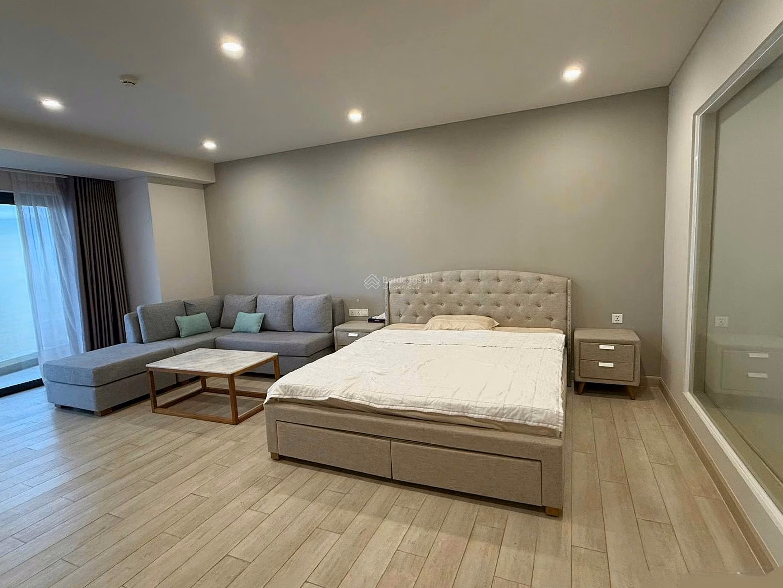Gold Coast Nha Trang studio apartment for rent, 16 million VND, 51m2, 1WC, beautiful, many amenities