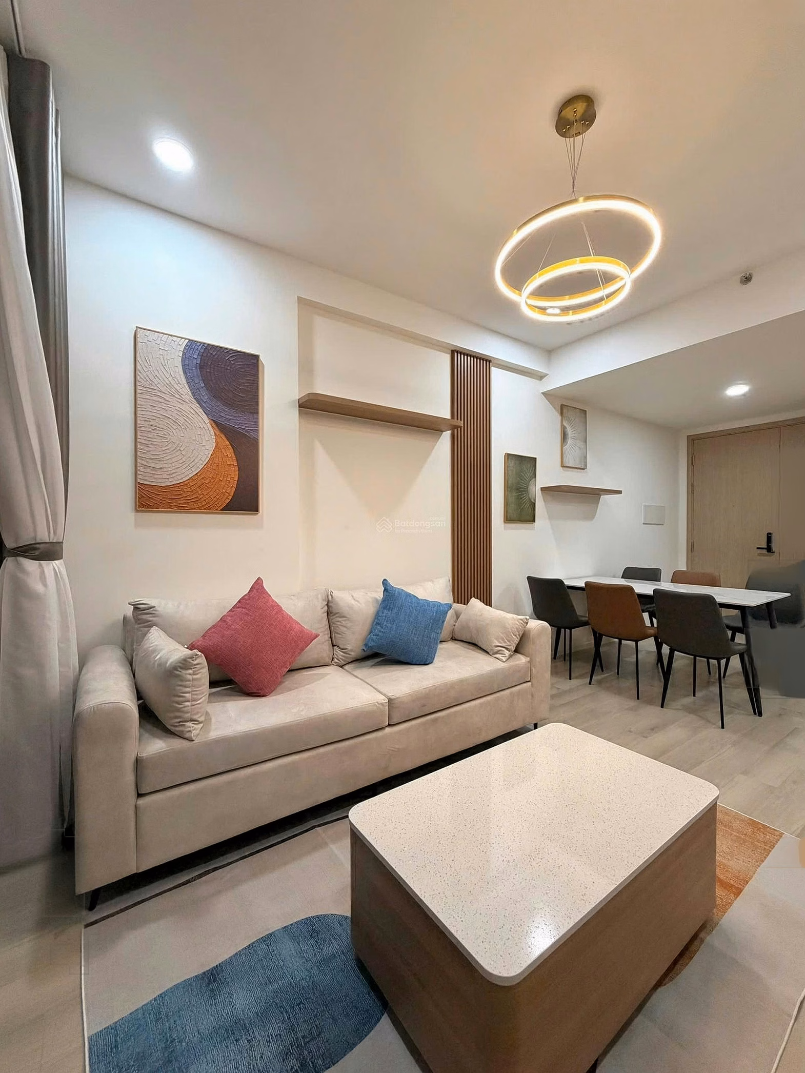 Lumiere Boulevard luxury 3 bedroom 2 bathroom apartment for rent at good price - Luxury apartment for rent