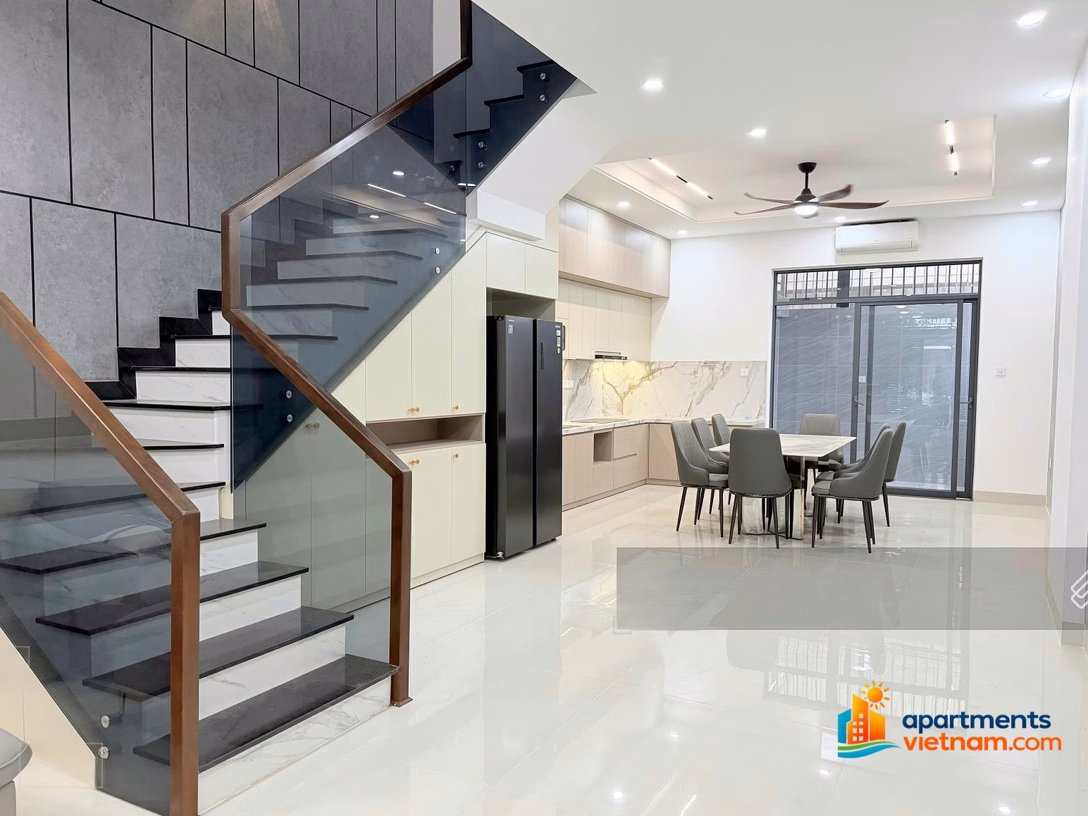 LVCC beautiful 3.5-storey house for rent in My Gia urban area Package 5 - Full new furniture. Nice and airy location