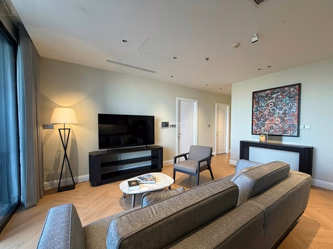 3-bedroom apartment for rent with Bitexco view at Vinhomes Ba Son