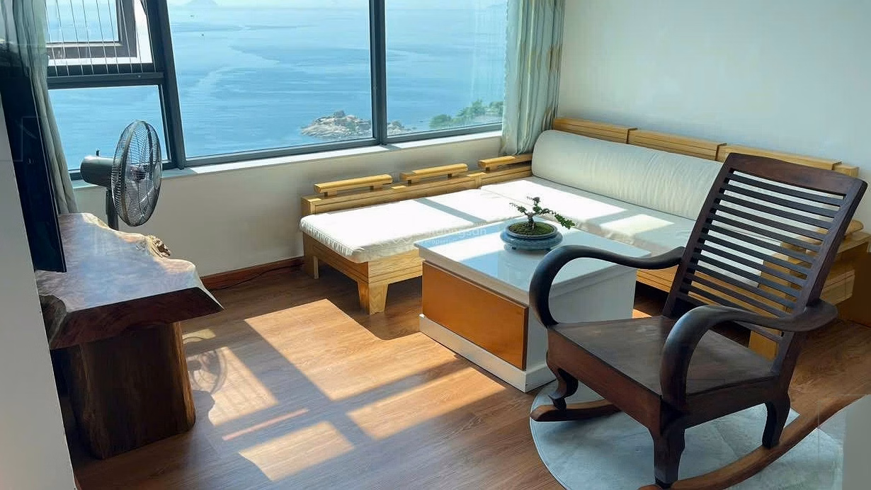 Corner apartment for rent, Building 1B Muong Thanh Vien Trieu, main sea view, 23rd floor, cool all day