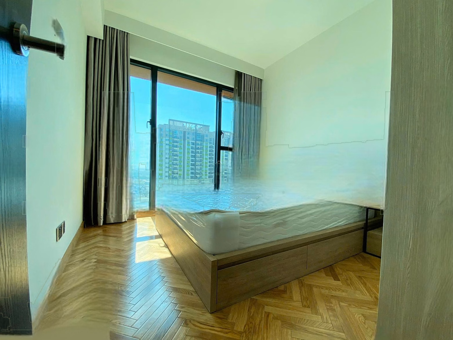 3 bedrooms for rent in Feliz En Vista, facing Southeast, high floor, river view, new house, price only 35 million/month