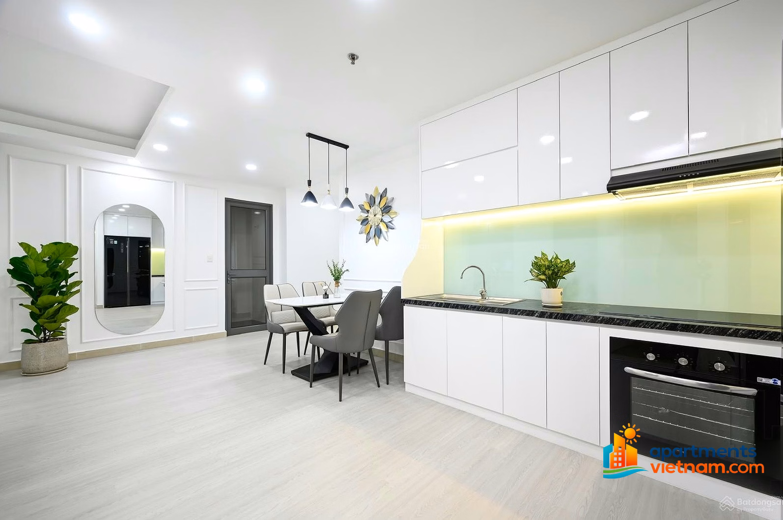 Shopping cart for rent at good prices from 1-2-3-4 bedrooms at Masteri Thao Dien, constantly updated, always available 24/7