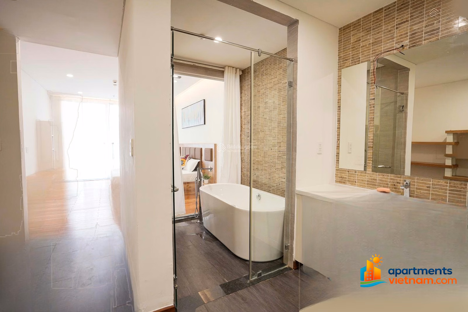 Fhome A - Zendiamond 4 bedroom apartment available. 290m2. Full of genuine furniture. View of the romantic Han River