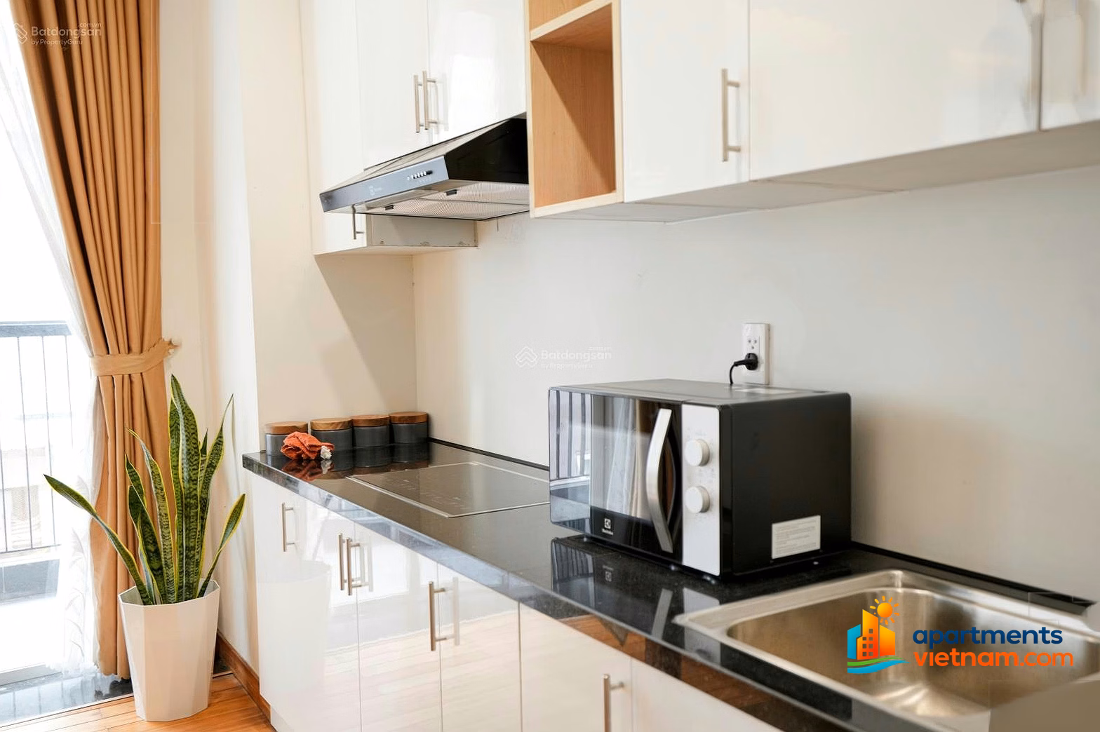 Fhome A - Zendiamond 4 bedroom apartment available. 290m2. Full of genuine furniture. View of the romantic Han River