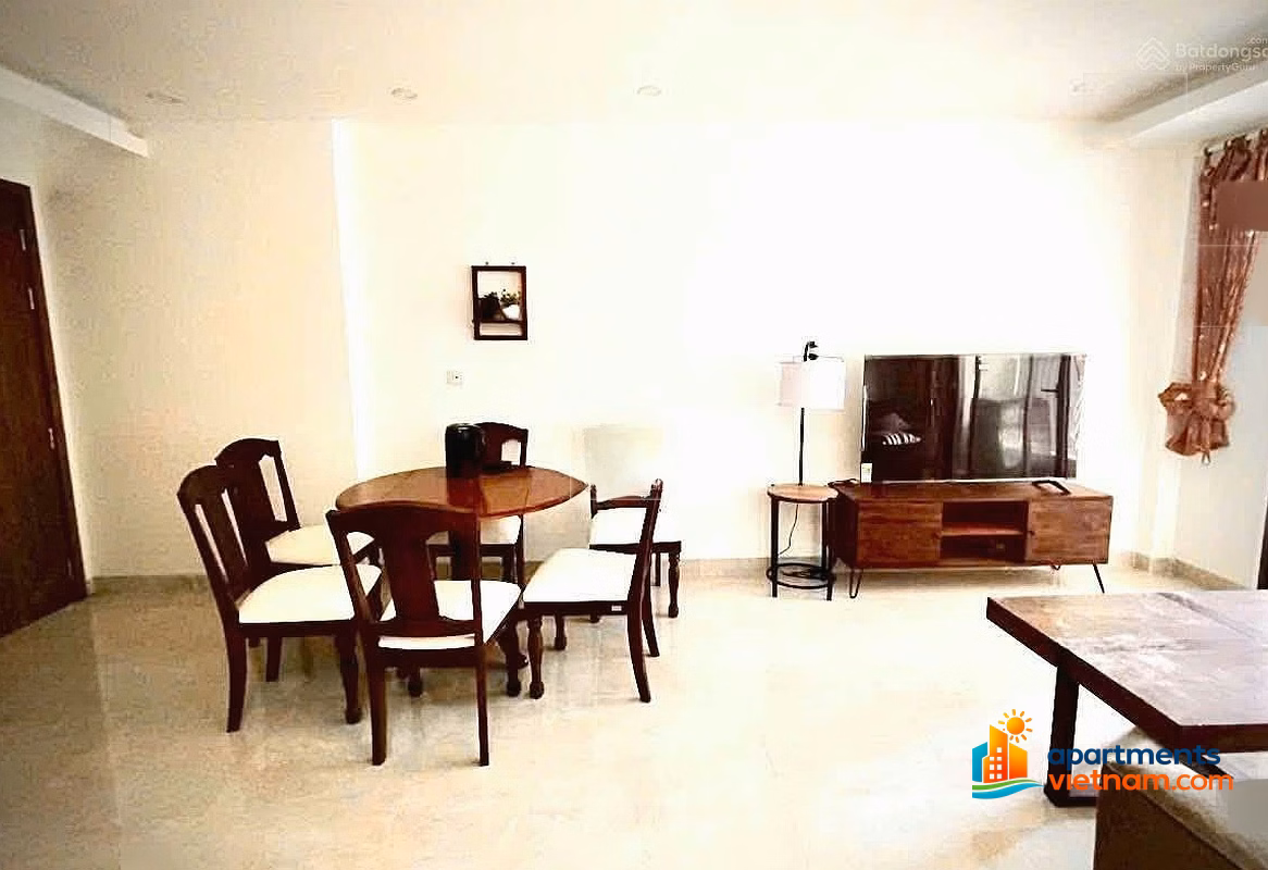 One of the few new high-floor apartments with 2 bedrooms, 2 bathrooms, fully furnished, selling price of 2.8 billion (Competitive price)