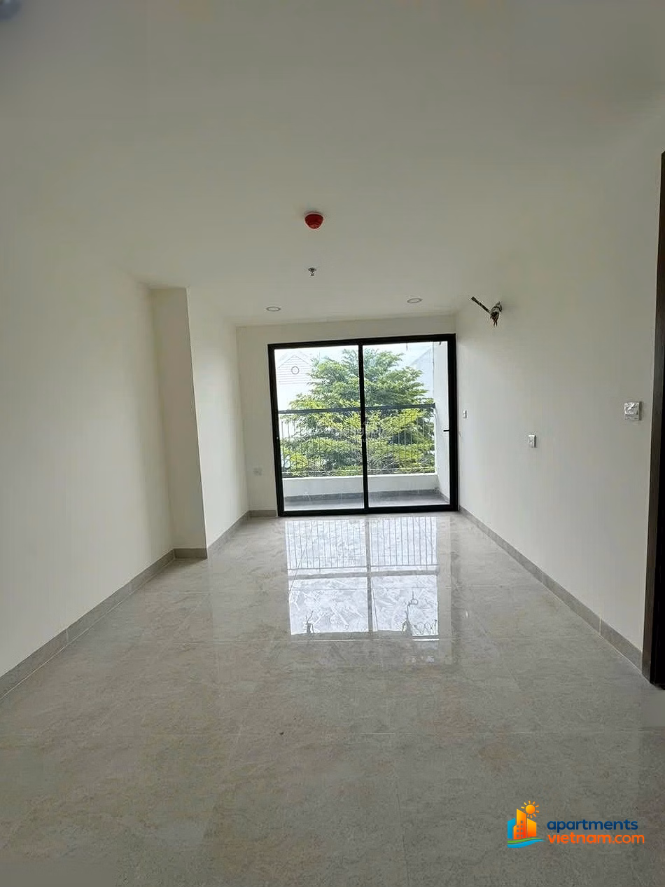 Selling a 3-bedroom corner apartment in CCU HUD Phuoc Long apartment, South Nha Trang. Competitive price only 3.7 billion