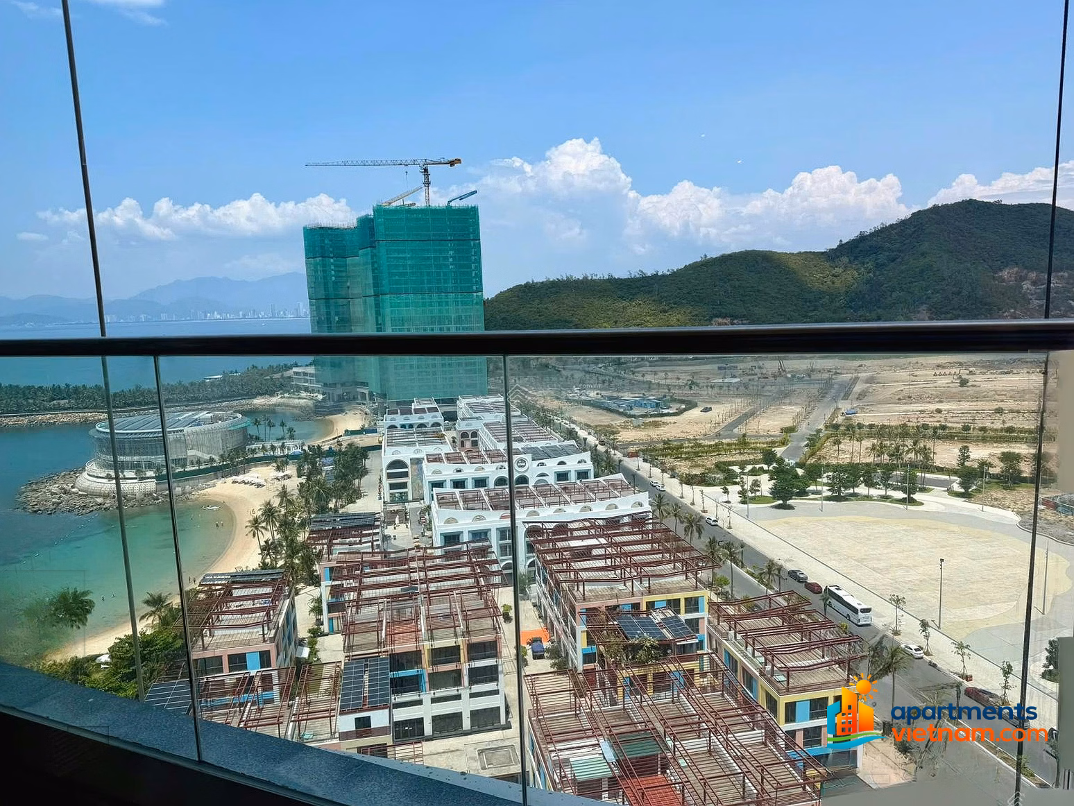 Quick sale of Paramount Vega City beach apartment, area 52m2, fully furnished, only 3.95 billion