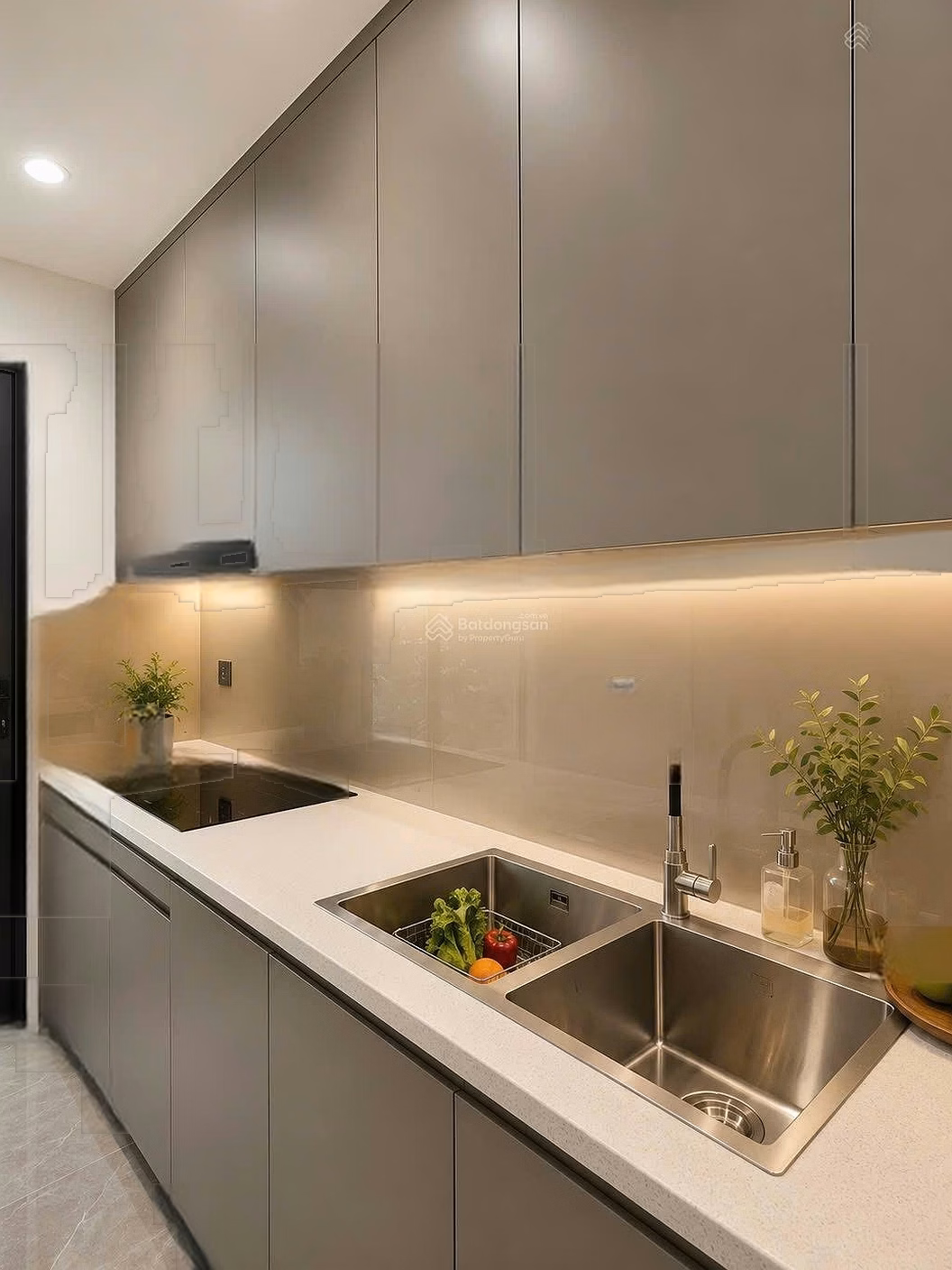 Corner apartment with 2 bedrooms, 2 bathrooms, 74m2, TC2 Trellia Cove building, bought directly at original price, investor 10% signed sales contract for 5,290 billion