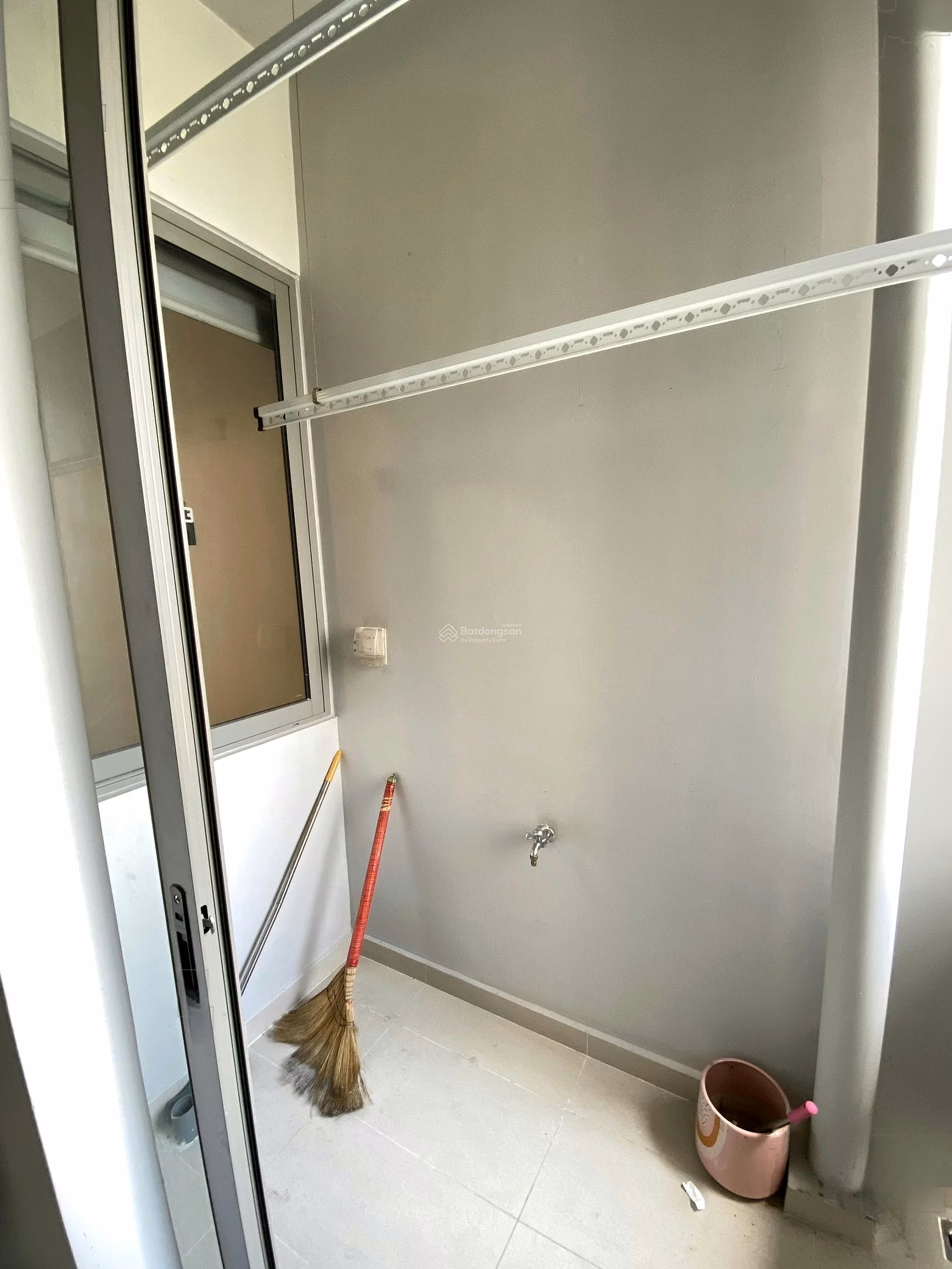 West gate apartment for sale in Binh Chanh