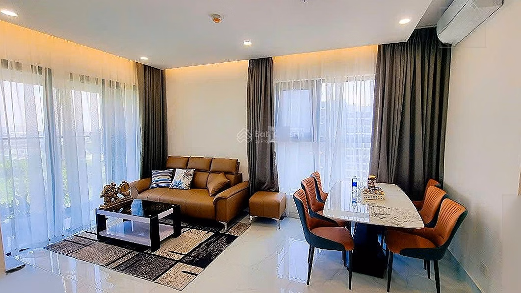 Beautiful Diamond Alnata Plus apartment for rent with private parking