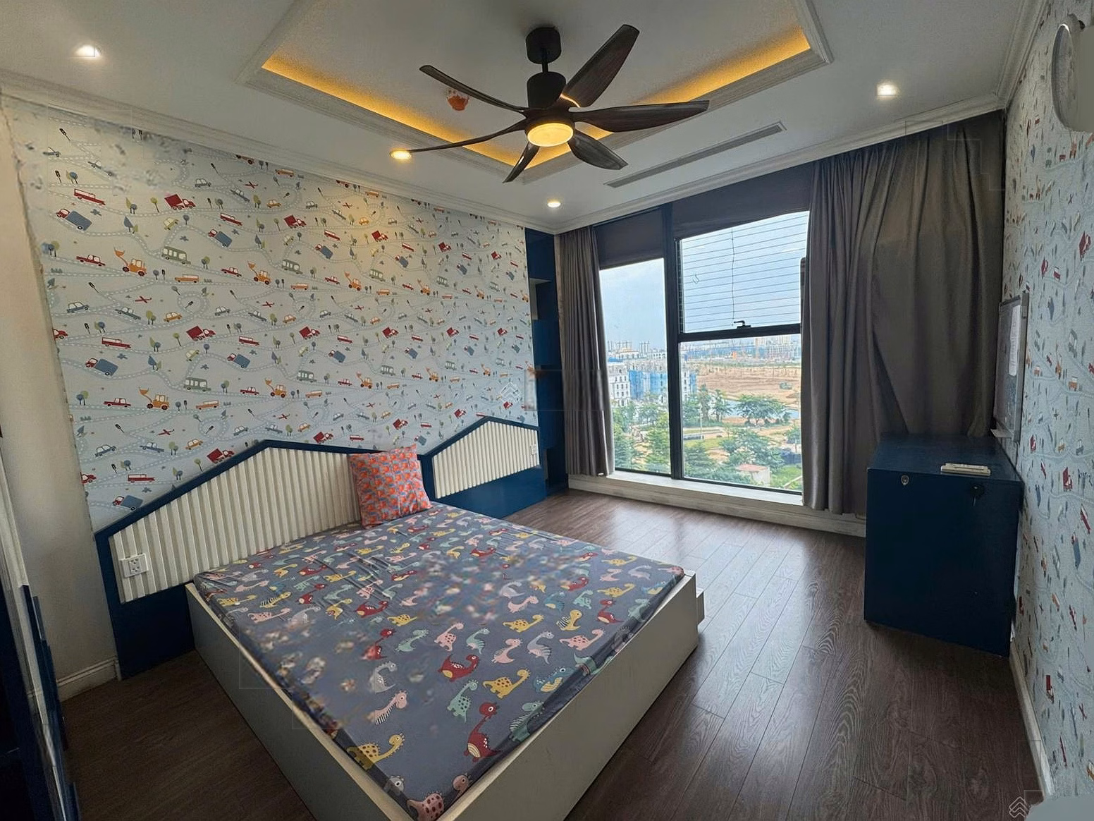 Beautiful fully furnished 3-bedroom apartment for rent - Sunshine City - move in immediately