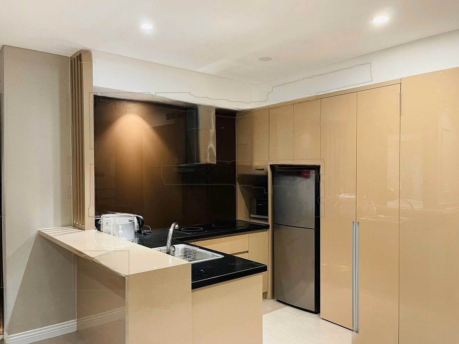 Luxury apartment for rent at Luxury Alphanam, modern furniture***