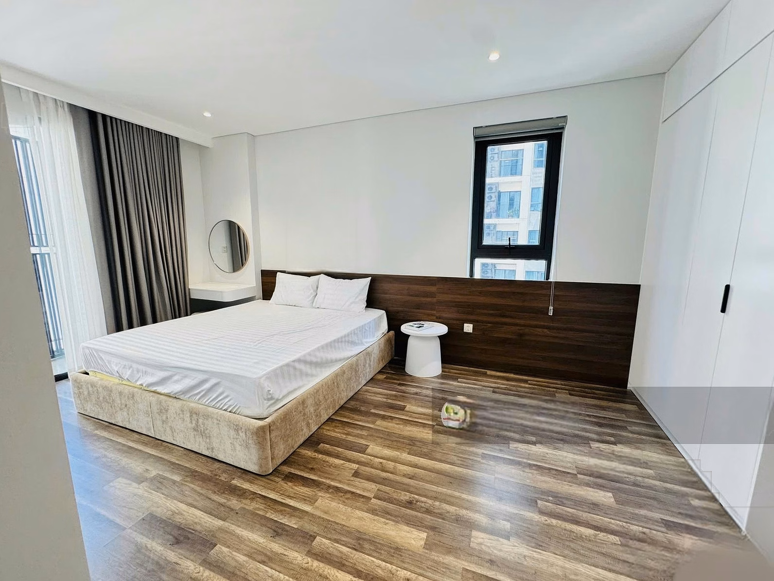 Ha Do corner apartment for sale 3 bedrooms + 1 | 134m2 | High-end furniture | Pink book available | Price 23 billion