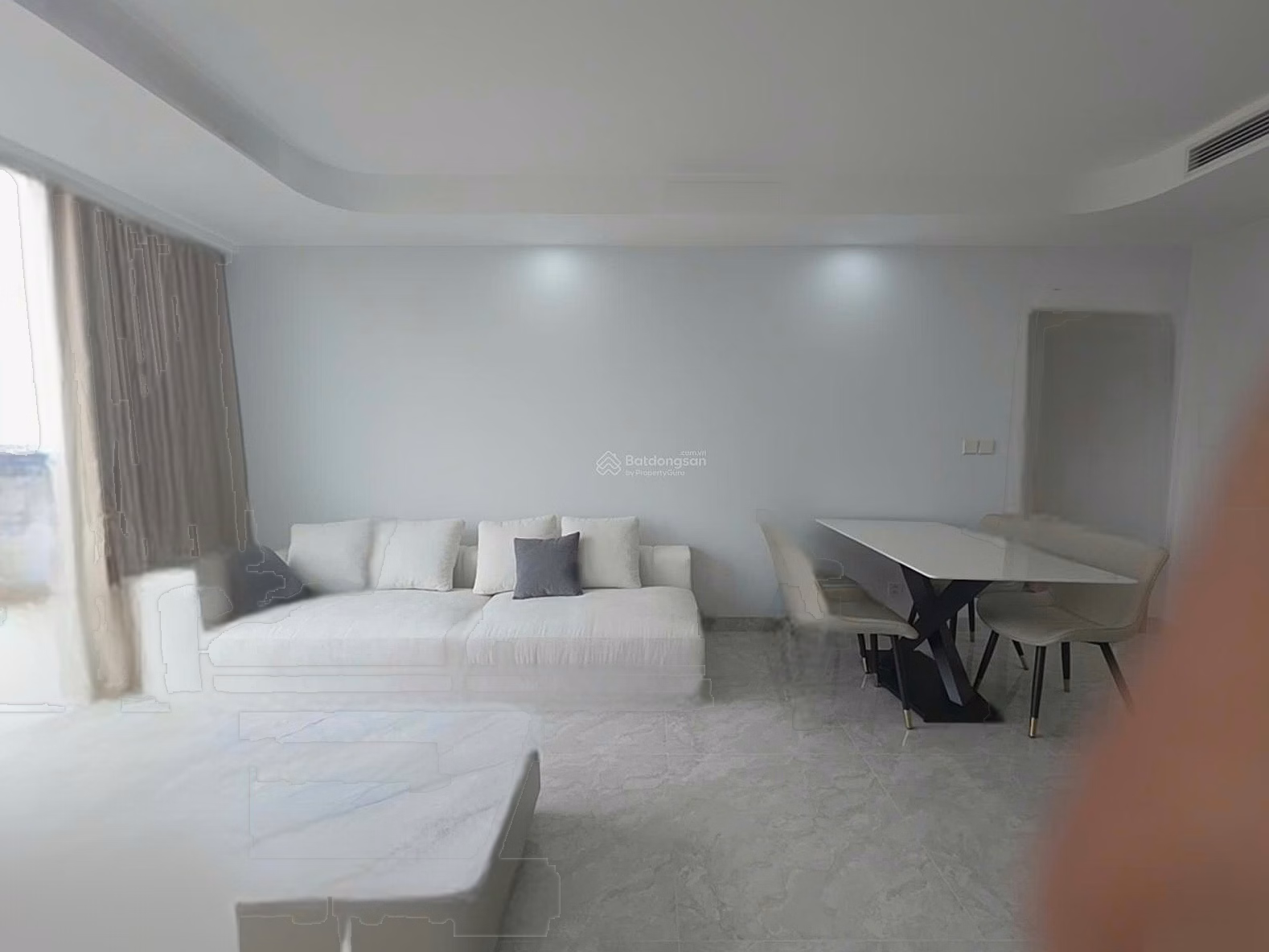Remove stamp for 2-bedroom Endless Skyline Westlake apartment only 20 million/month - Contact now (***)
