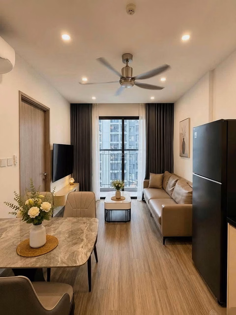 Fund of apartments for rent in Vinhomes Smart City Studio, 1 Bedroom, 2 Bedrooms, 3 Bedrooms Fully Furnished, Good Price