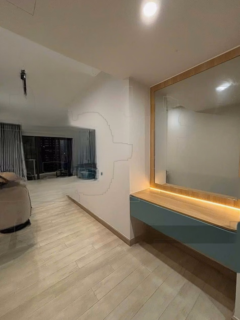 Gold Coast Nha Trang apartment for rent high floor fully furnished for only 14 million/month