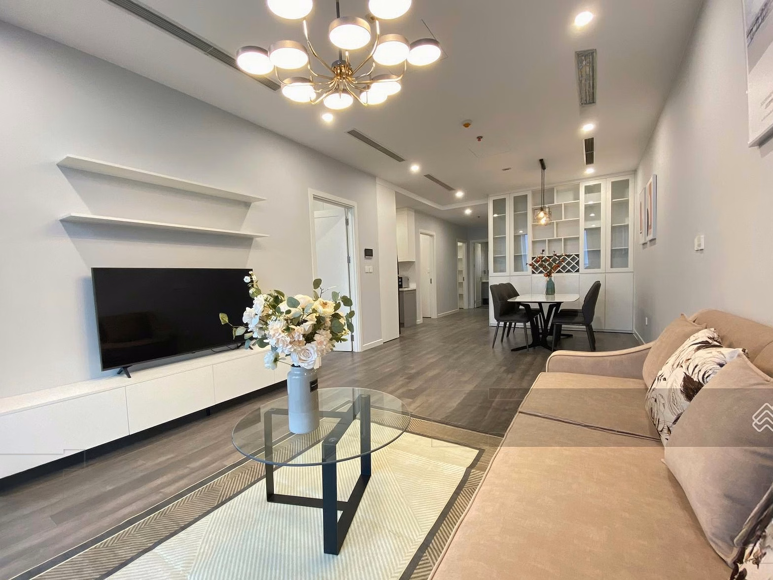 3-bedroom apartment for rent at The Nine, full of high-end furniture, 25 million/month***
