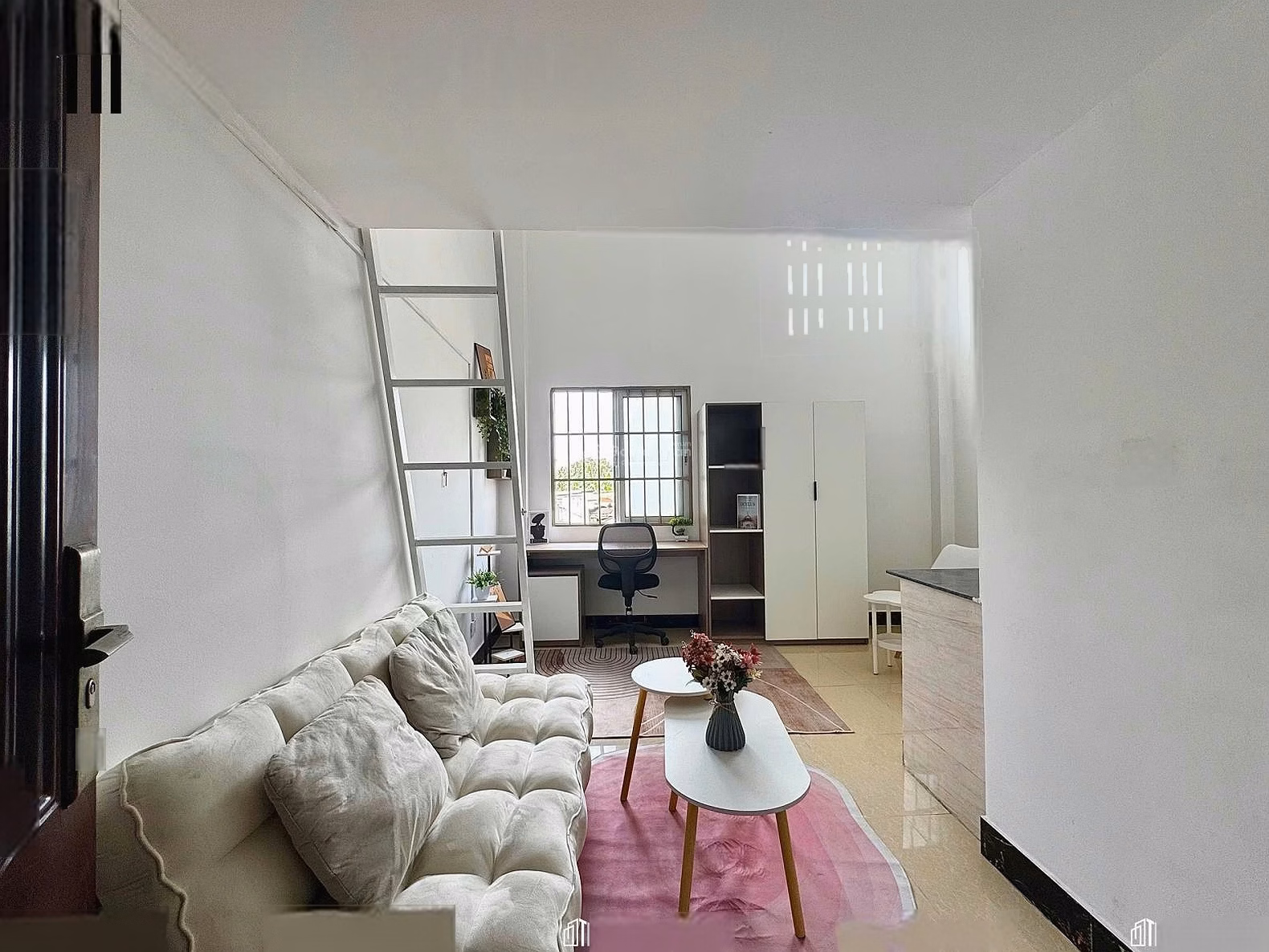 Owner for rent 100% newly built apartment near Van Lang University, IUH, airy skylight