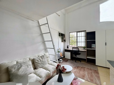 Owner for rent 100% newly built apartment near Van Lang University, IUH, airy skylight