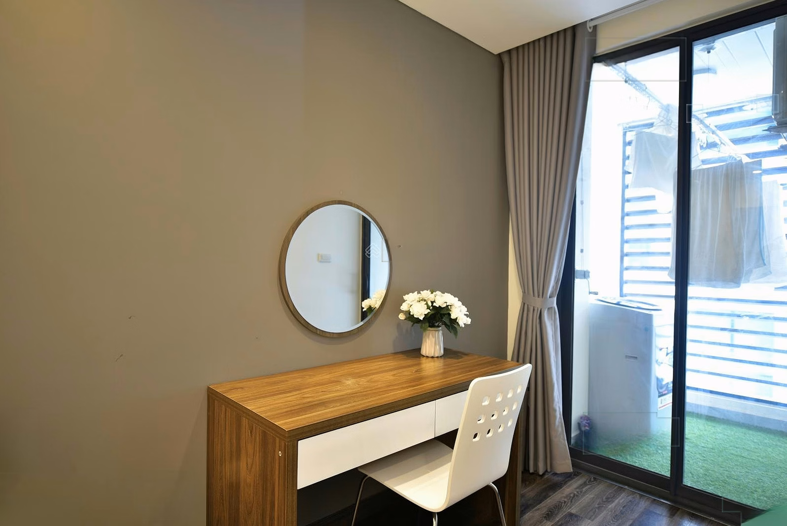 March beautiful apartment fund at Hong Kong Tower 2 bedrooms - 3 bedrooms fully furnished; Price from only 16 million/month