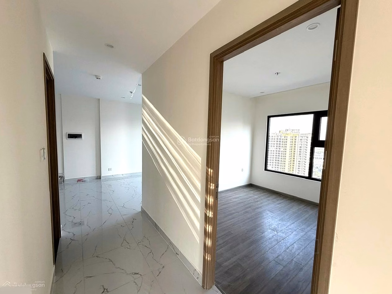 Selling 3-bedroom apartment 81.8m2 for only 4.4 billion at Beverly Solari - Signing contract with investor