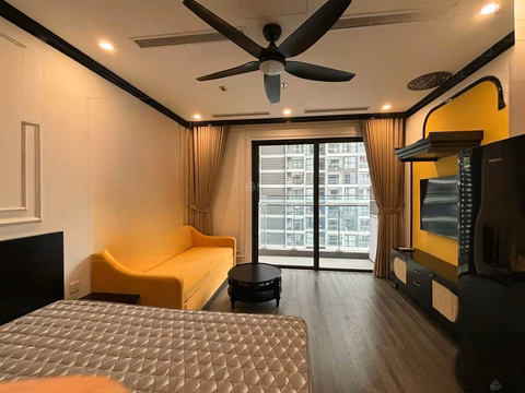 Beautiful fully furnished studio in high-end Tonkin TK1 building, priced at only 8 million/month, right at Zone's car park