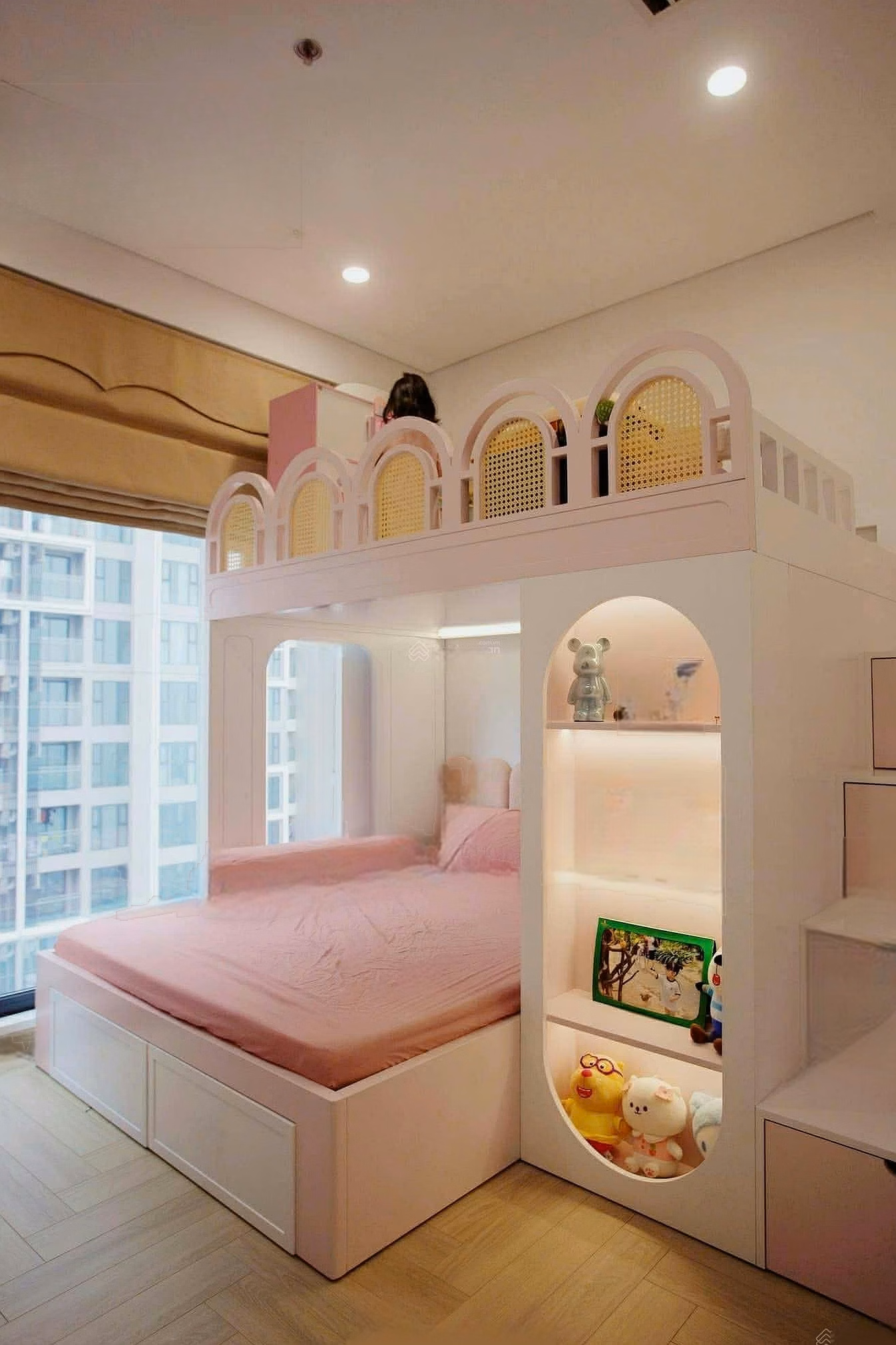 Apartment fund for rent at good prices, beautiful houses at Vinhomes Ocean Park