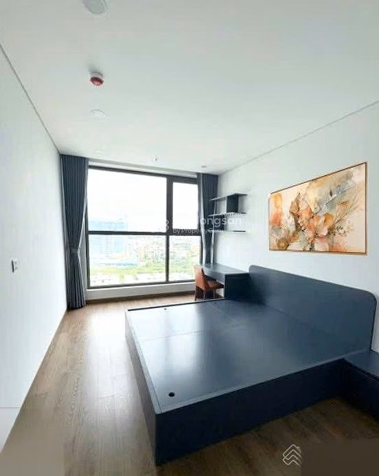 Summary of apartments for rent in Khai Son City with good prices: 1 year: 5 million, 2 days: 8 million, 3 years: 9 million - Phone number: 0981 757 ***
