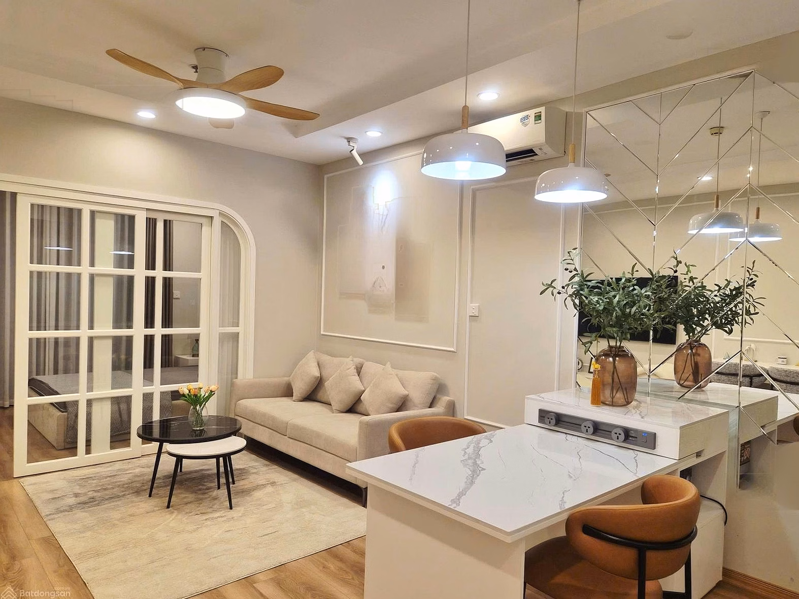 List of apartment funds from 1-4 bedrooms for rent at beautiful and bargain prices Times City***