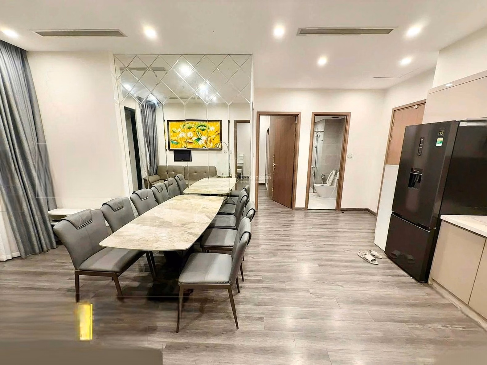 Tonkin apartment for rent, 65m2, newly empty, fully furnished, looking for loyal customers