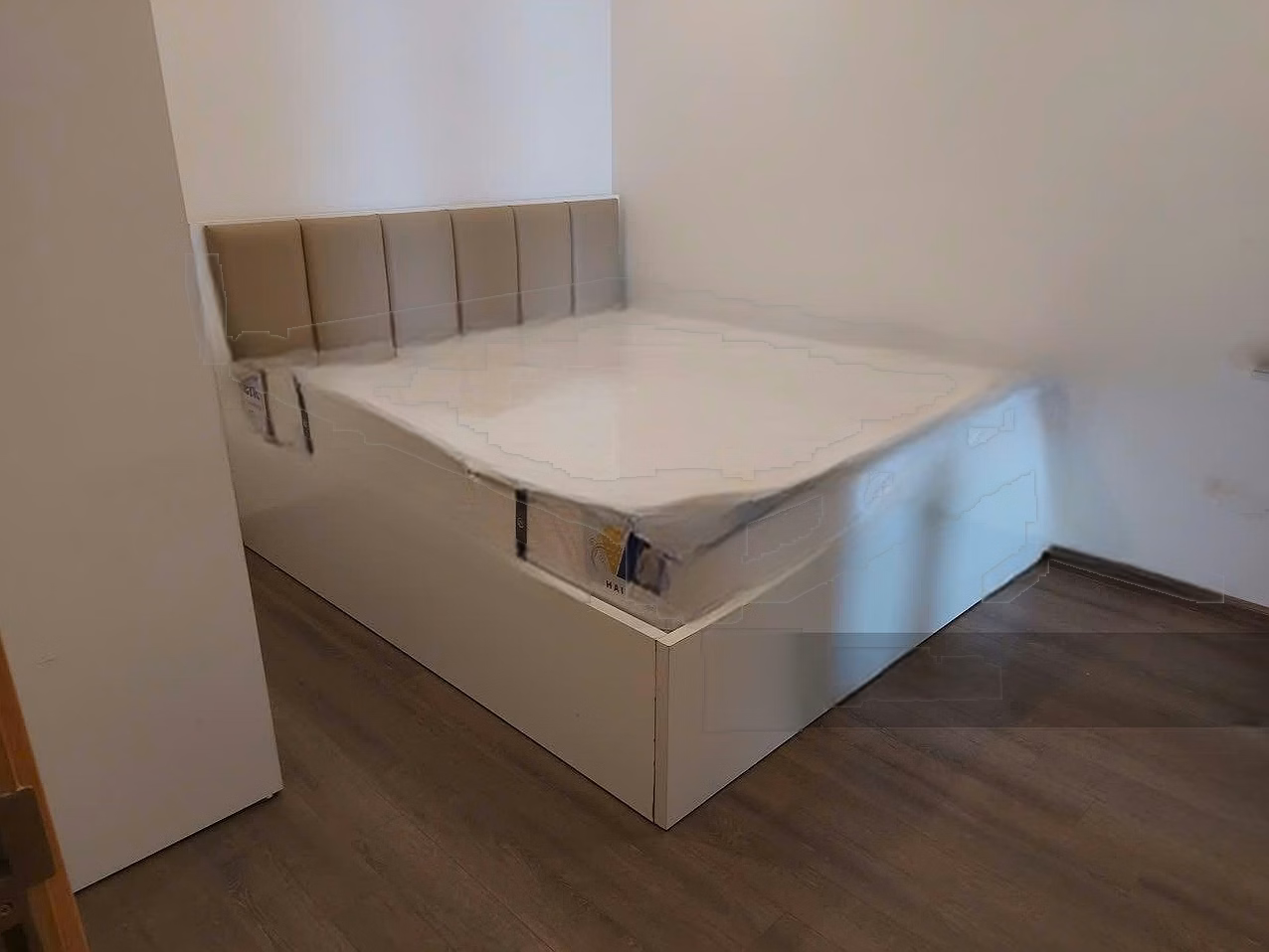 FLC for rent at 265 Cau Giay, 98m2, 2 bedrooms fully furnished, only 17.5 million/month. Contact 0,971,342,965